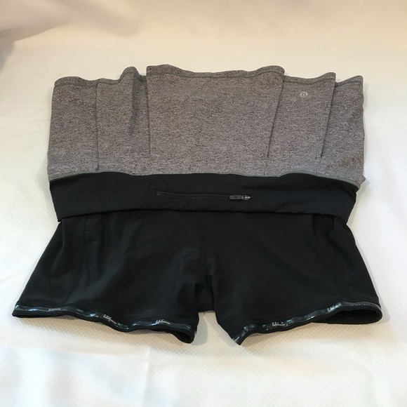Lululemon Pace Rival Mid Rise Skirt Color Black/ Gray ( Size 8) Lined - Picture 6 of 7